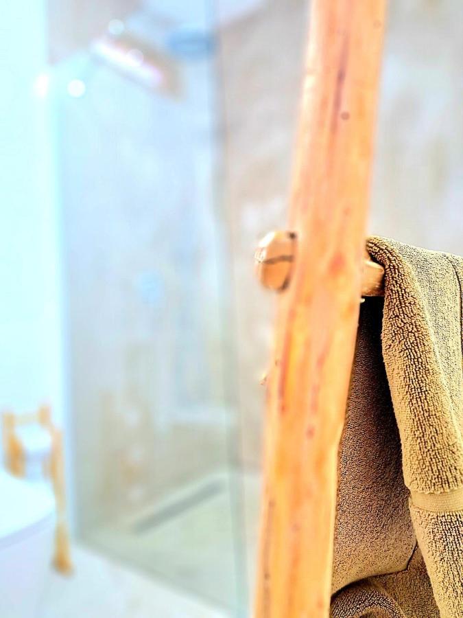 Boho Boutique Hotel - Beachfront , Adults Only , Private Pool Кивенга Екстериор снимка