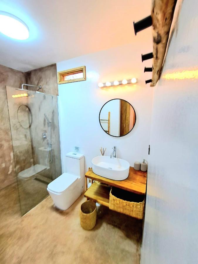 Boho Boutique Hotel - Beachfront , Adults Only , Private Pool Кивенга Екстериор снимка