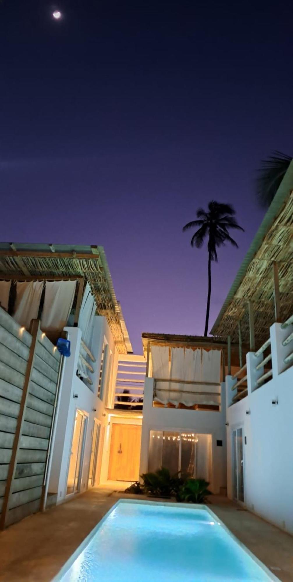 Boho Boutique Hotel - Beachfront , Adults Only , Private Pool Кивенга Екстериор снимка