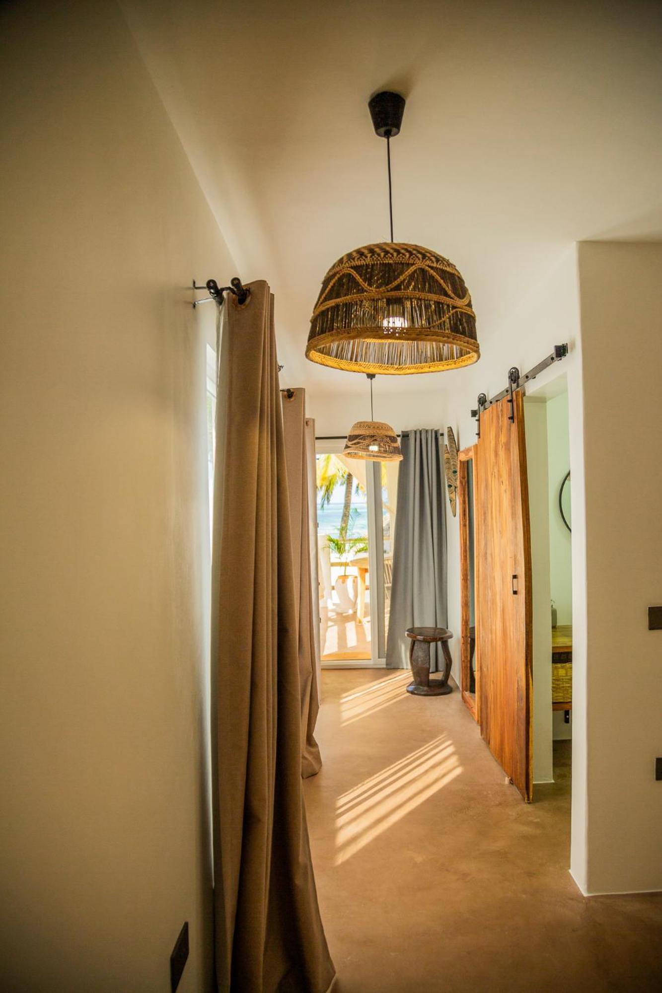 Boho Boutique Hotel - Beachfront , Adults Only , Private Pool Кивенга Екстериор снимка