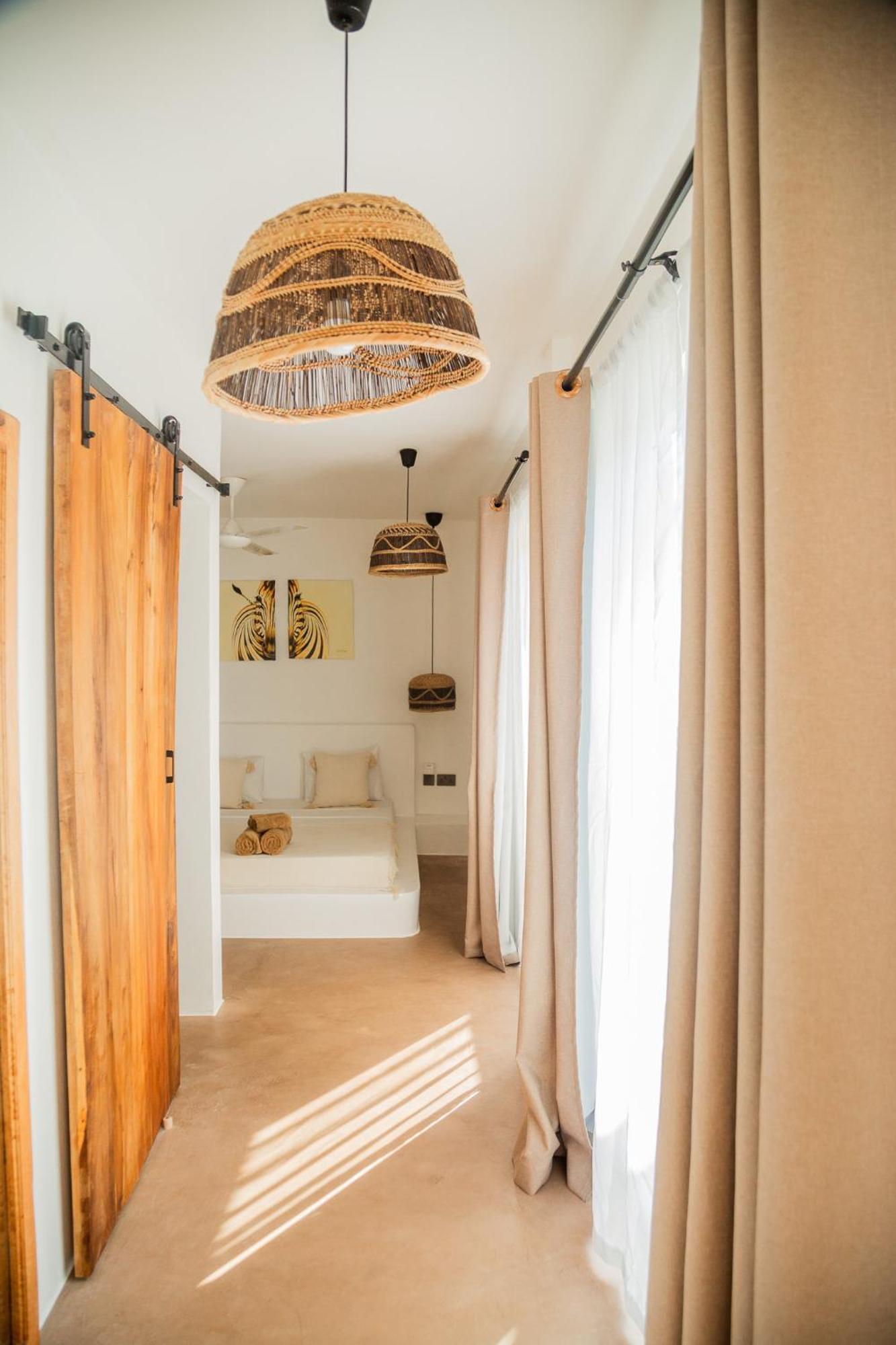Boho Boutique Hotel - Beachfront , Adults Only , Private Pool Кивенга Екстериор снимка